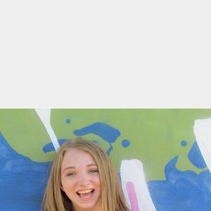 Meet your Posher, Mya